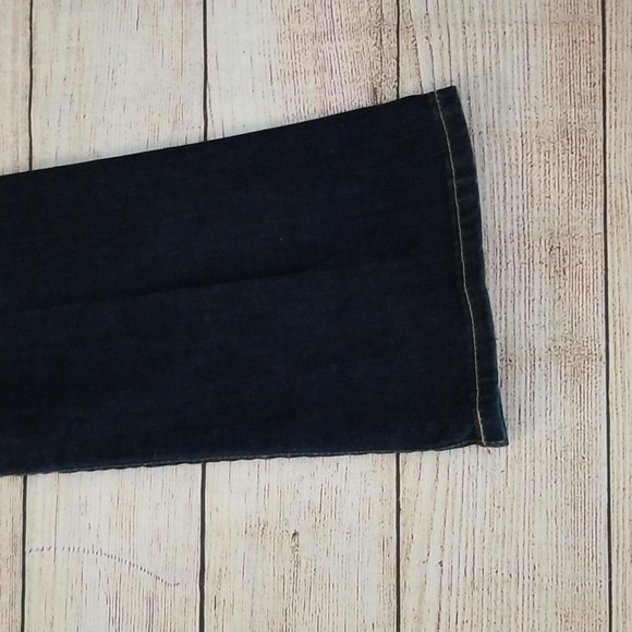 Ralph Lauren Stretch Classic Straight Jeans - Picture 5 of 10